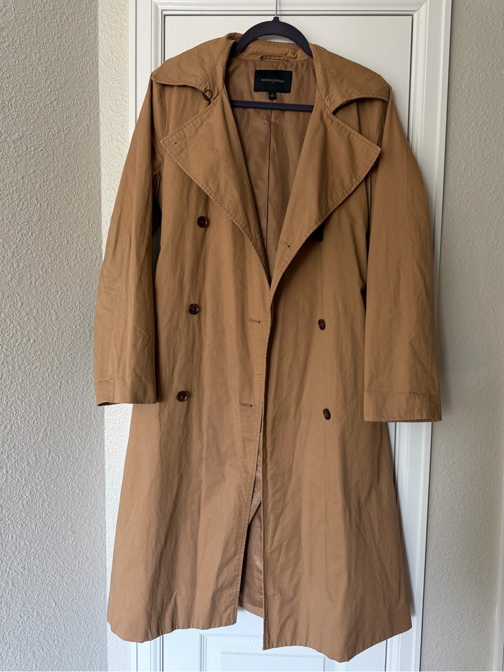 Banana Republic Women's Camel/Tan Double-Breasted Trench Coat